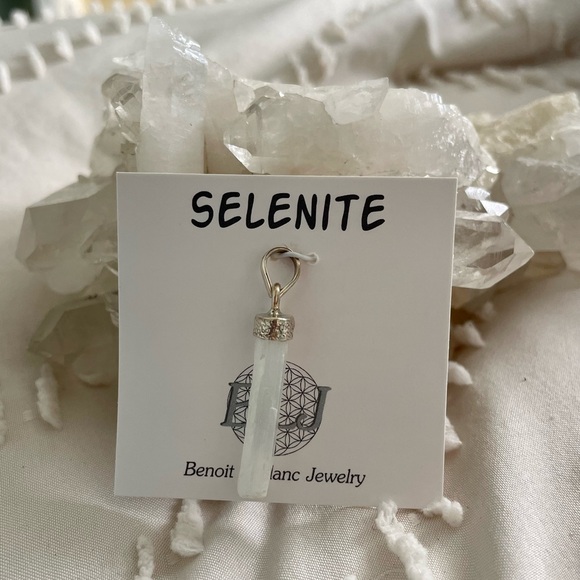 Selenite Sterling Silver Pendant ✨ - Picture 2 of 5